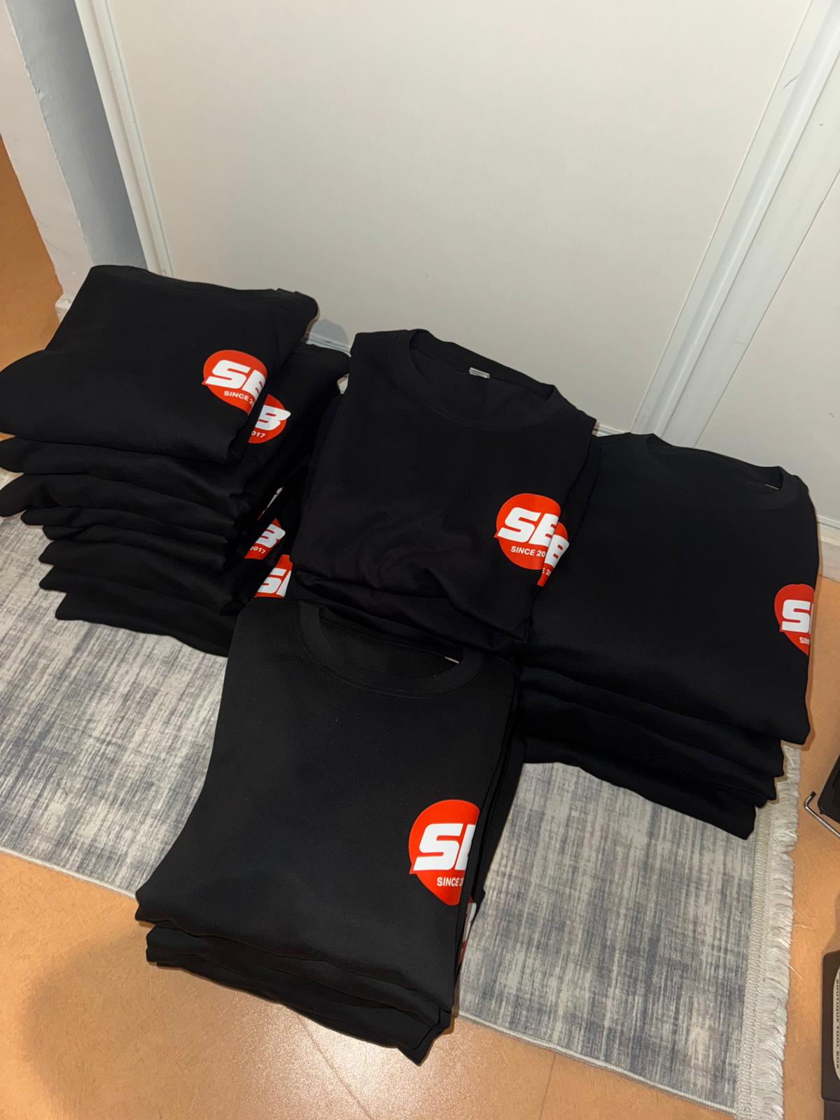 Sweat personnalisé sans capuche avec logo Sayama Custom